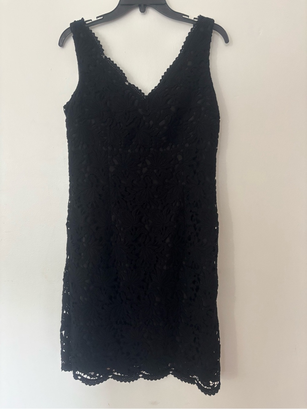 Ann Taylor Black Floral Lace Sleeveless Sheath Dress Size 2